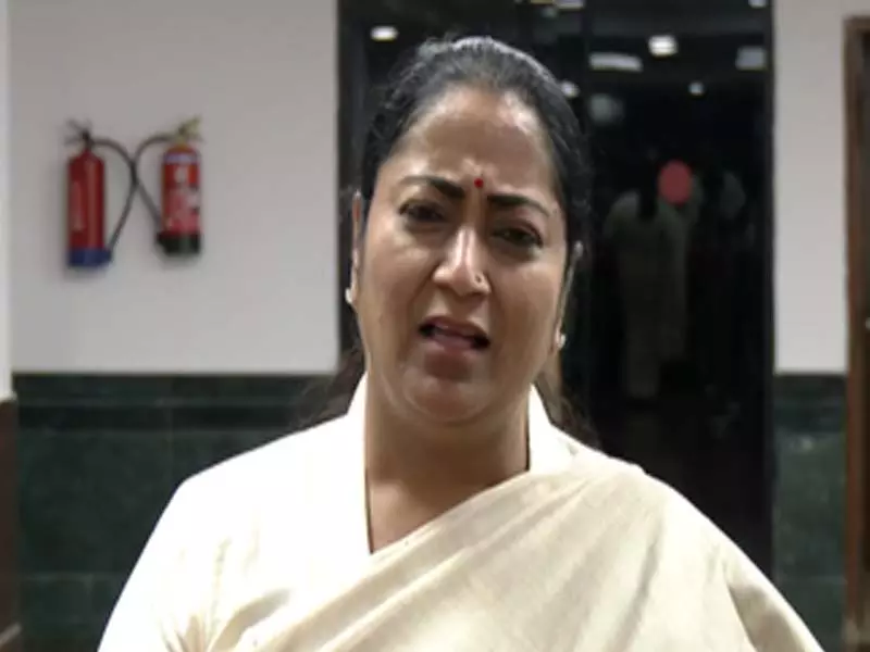 नारायण गुरुदेव ने समाज को दिशा और सोचने का नया तरीका दिया: सीएम रेखा गुप्ता नारायण गुरुदेव ने समाज को दिशा और सोचने का नया तरीका दिया: सीएम रेखा गुप्ता