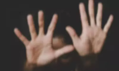 सुबह पार्क में टहल रही महिला के साथ रेप, दो दरिंदे की तलाश में पुलिस
