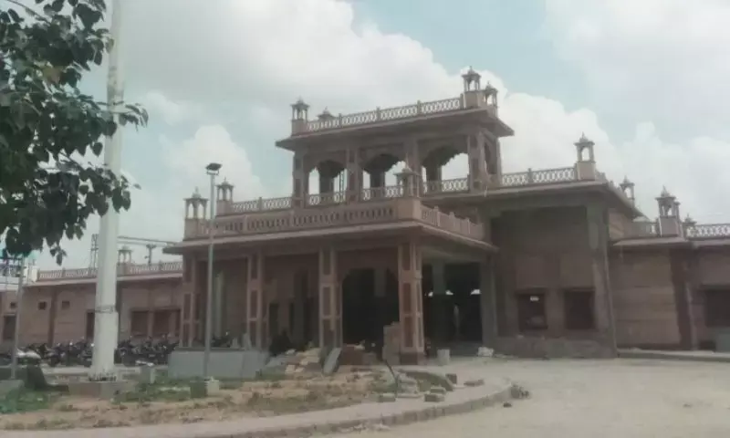 Jalore: जालोर रेलवे स्टेशन पर कायाकल्प कार्य जारी Jalore: जालोर रेलवे स्टेशन पर कायाकल्प कार्य जारी