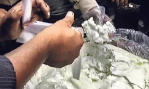 Chandigarh: त्योहारों पर मिलावटी खाद्य पर कड़ा नियंत्रण, टेस्टिंग वैनें सक्रिय Chandigarh: त्योहारों पर मिलावटी खाद्य पर कड़ा नियंत्रण, टेस्टिंग वैनें सक्रिय
