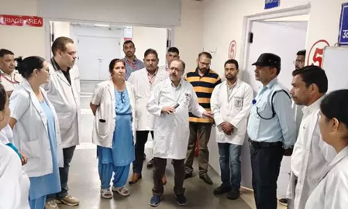 Rohtak के पीजीआईएमएस निदेशक ने डॉक्टरों और कर्मचारियों से ड्यूटी पर आईडी कार्ड पहनने को कहा Rohtak के पीजीआईएमएस निदेशक ने डॉक्टरों और कर्मचारियों से ड्यूटी पर आईडी कार्ड पहनने को कहा