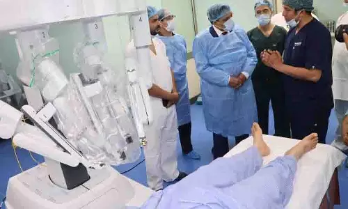 Himachal: टांडा कॉलेज में पहली बार रोबोटिक सर्जरी की गई
