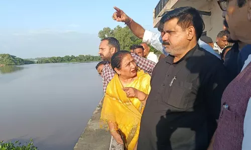 Haryana :  केंद्रीय मंत्री ने बाढ़ प्रभावित गांवों को शीघ्र राहत देने का वादा किया
