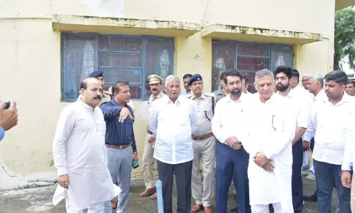 Haryana : केंद्र ने राज्य के वर्षा प्रभावित परिवारों को पूर्ण सहायता का आश्वासन दिया Haryana : केंद्र ने राज्य के वर्षा प्रभावित परिवारों को पूर्ण सहायता का आश्वासन दिया