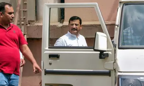 Haryana कांग्रेस विधायक मम्मन खान के खिलाफ अलग से मुकदमा चलाने का आदेश रद्द किया Haryana कांग्रेस विधायक मम्मन खान के खिलाफ अलग से मुकदमा चलाने का आदेश रद्द किया