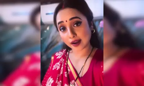 मैं तो अपने साजन के द्वार चली रे... रानी चटर्जी ने खलनायक फिल्म के गाने से बयां किए जज्बात मैं तो अपने साजन के द्वार चली रे... रानी चटर्जी ने खलनायक फिल्म के गाने से बयां किए जज्बात