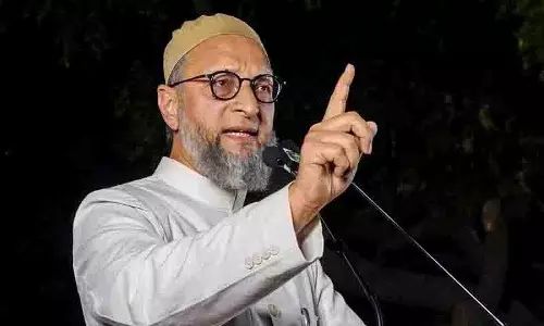 Pahalgam हमले के विरोध के बीच भारत-पाकिस्तान क्रिकेट मैच को लेकर ओवैसी ने केंद्र की आलोचना की Pahalgam हमले के विरोध के बीच भारत-पाकिस्तान क्रिकेट मैच को लेकर ओवैसी ने केंद्र की आलोचना की