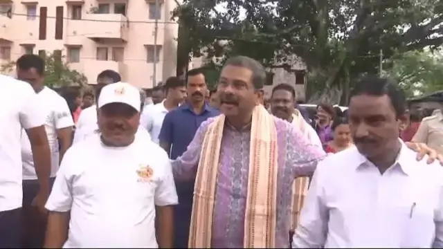 Sambalpur में स्कूल छोड़ने वाले बच्चों को आकर्षित करने के लिए आसा स्कूल जिबा कार्यक्रम शुरू किया गया