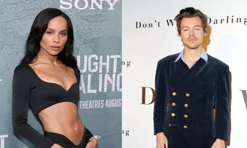 Zoë Kravitz और हैरी स्टाइल्स का लेनी क्राविट्ज़ के साथ रिश्ता: क्या रिश्ते में गर्माहट आ रही है? Zoë Kravitz और हैरी स्टाइल्स का लेनी क्राविट्ज़ के साथ रिश्ता: क्या रिश्ते में गर्माहट आ रही है?