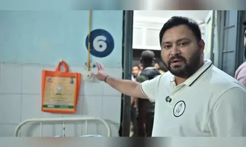 तेजस्वी यादव ने PM मोदी के पूर्णिया दौरे से पहले बिहार के सरकारी अस्पताल की दयनीय स्थिति पर चिंता जताई