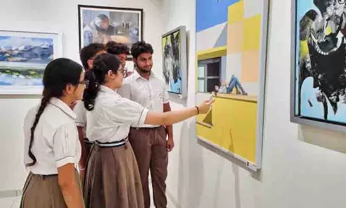 Jalandhar: ललित कला अकादमी की प्रदर्शनी सोमवार तक बढ़ाई गई Jalandhar: ललित कला अकादमी की प्रदर्शनी सोमवार तक बढ़ाई गई