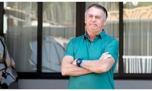 Brazil ने अमेरिकी दबाव का कैसे विरोध किया और बोल्सोनारो को सज़ा सुनाई