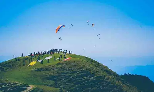 दो महीने के प्रतिबंध के बाद 16 सितंबर से Bir-Billing में पैराग्लाइडिंग फिर से शुरू होगी