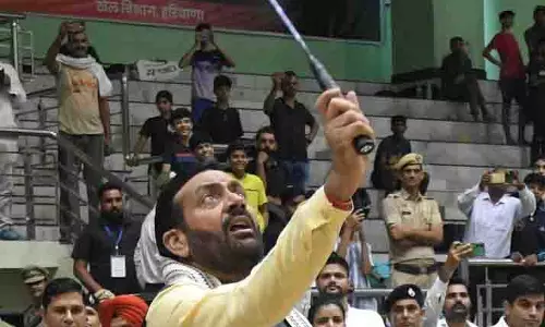 Haryana CM ने बैडमिंटन प्रतियोगिता का उद्घाटन किया