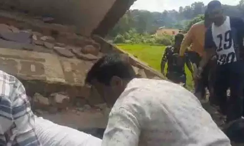 Koraput: बाजार परिसर इमारत गिरने की जांच के लिए उच्च स्तरीय समिति गठित Koraput: बाजार परिसर इमारत गिरने की जांच के लिए उच्च स्तरीय समिति गठित