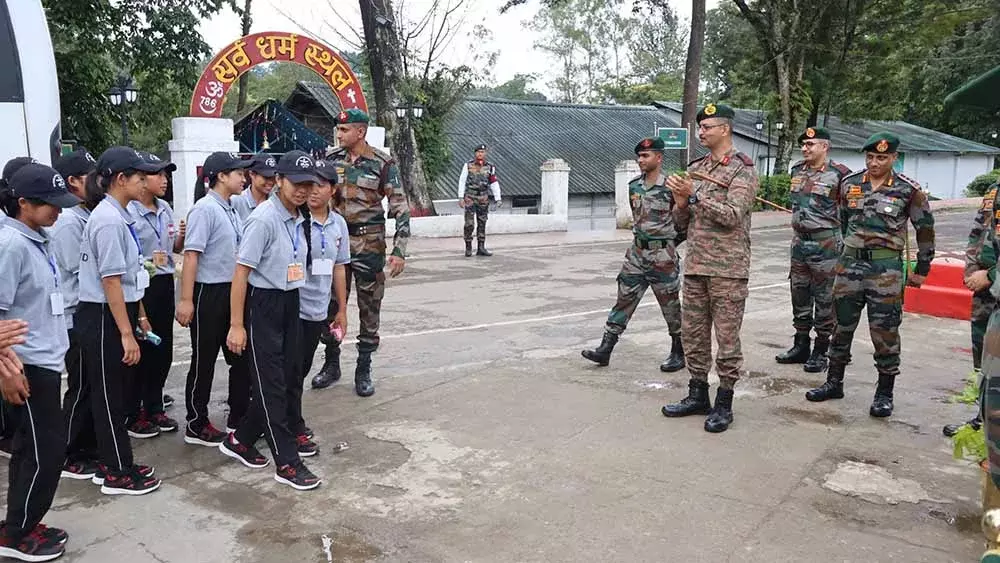 Kohima में ध्वजारोहण समारोह के साथ एआर के एनआईटी का समापन हुआ Kohima में ध्वजारोहण समारोह के साथ एआर के एनआईटी का समापन हुआ