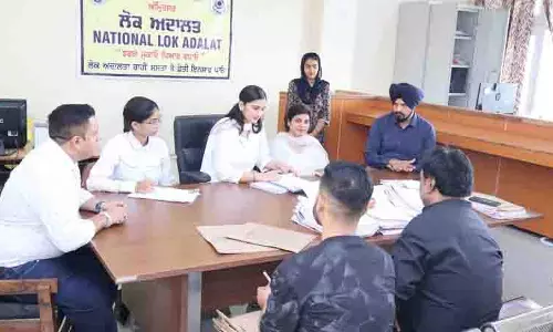 Amritsar में राष्ट्रीय लोक अदालत में 30,460 मामले निपटाए गए Amritsar में राष्ट्रीय लोक अदालत में 30,460 मामले निपटाए गए