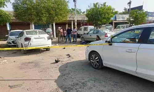 Kharar के एक व्यक्ति की बाजार में चाकू मारकर हत्या कर दी गई