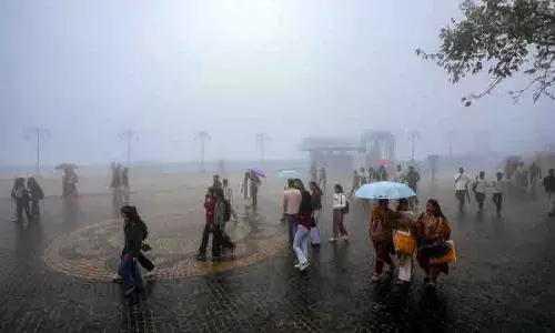 Himachal में भारी बारिश: 600 से ज़्यादा सड़कें बंद, यलो अलर्ट जारी Himachal में भारी बारिश: 600 से ज़्यादा सड़कें बंद, यलो अलर्ट जारी