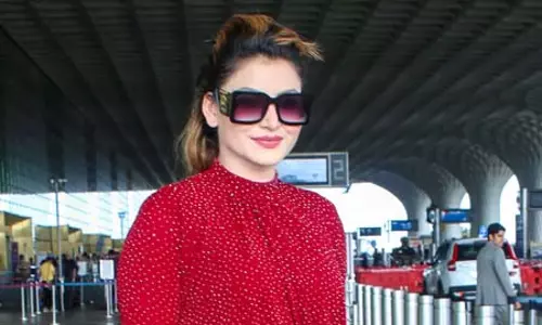अभिनेत्री उर्वशी रौतेला को अवैध सट्टेबाजी ऐप केस में ईडी का समन अभिनेत्री उर्वशी रौतेला को अवैध सट्टेबाजी ऐप केस में ईडी का समन
