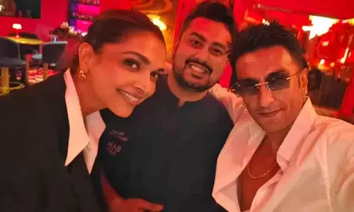 मुंबई में Deepika-Ranveer की रोमांटिक डेट, बेटी दुआ के पहले जन्मदिन के बाद मुंबई में Deepika-Ranveer की रोमांटिक डेट, बेटी दुआ के पहले जन्मदिन के बाद