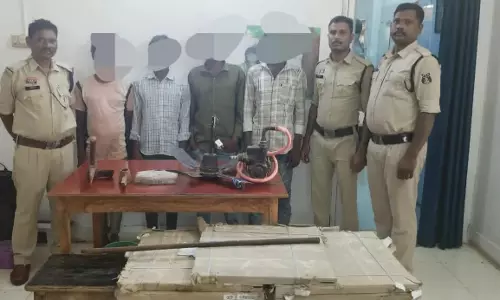 CG: लाखों की चोरी मामलें में 6 आरोपी गिरफ्तार, चोरी का माल बरामद