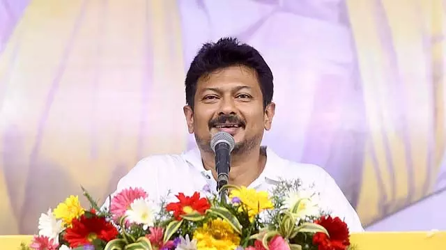 सभी पात्र बच्चे जो पीछे छूट गए हैं, उन्हें निश्चित रूप से 1,000 रुपये प्रति माह मिलेंगे : Deputy CM सभी पात्र बच्चे जो पीछे छूट गए हैं, उन्हें निश्चित रूप से 1,000 रुपये प्रति माह मिलेंगे : Deputy CM