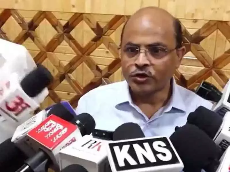 सेबों के लिए राहत: रेलवे ने शुरू की कश्मीर से दिल्ली तक दैनिक पार्सल ट्रेन सेबों के लिए राहत: रेलवे ने शुरू की कश्मीर से दिल्ली तक दैनिक पार्सल ट्रेन