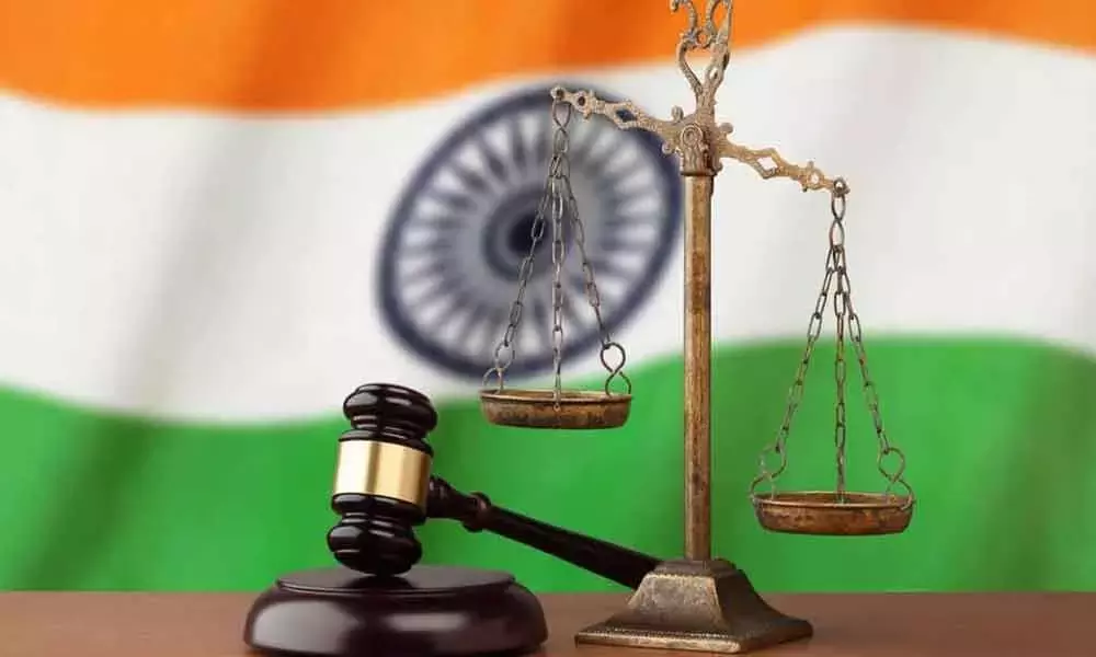 राष्ट्रीय लोक अदालत में 11 लाख मामले सुलझाए गए राष्ट्रीय लोक अदालत में 11 लाख मामले सुलझाए गए