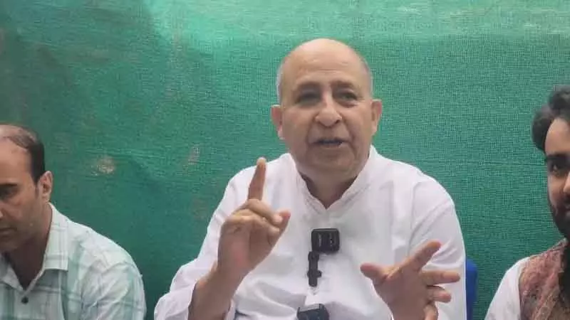 जनरल मैनेजर शाहीन ने अनंतनाग में प्रतिनिधिमंडलों से मुलाकात की जनरल मैनेजर शाहीन ने अनंतनाग में प्रतिनिधिमंडलों से मुलाकात की