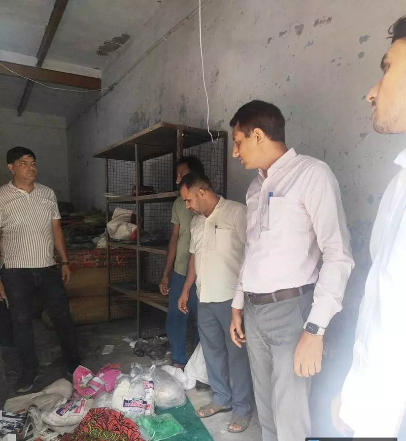 Haryana के 4 जिलों में सिंगल यूज प्लास्टिक पर प्रतिबंध का उल्लंघन करने पर 4 लाख रुपये से अधिक का जुर्माना लगाया Haryana के 4 जिलों में सिंगल यूज प्लास्टिक पर प्रतिबंध का उल्लंघन करने पर 4 लाख रुपये से अधिक का जुर्माना लगाया