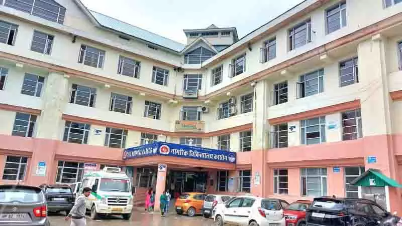 कतारों से लेकर देखभाल तक, Karsog hospital की शांत क्रांति कतारों से लेकर देखभाल तक, Karsog hospital की शांत क्रांति