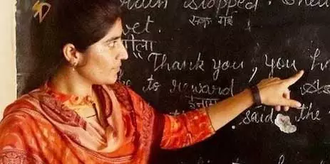 बिलासपुर में किसी भी अतिशेष शिक्षक की नियम विरूद्ध पदस्थापना नहीं बिलासपुर में किसी भी अतिशेष शिक्षक की नियम विरूद्ध पदस्थापना नहीं