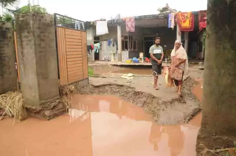 Amritsar: बाढ़ से होने वाले नुकसान को रोकने के लिए योजना और निवारक कदम उठाने की आवश्यकता Amritsar: बाढ़ से होने वाले नुकसान को रोकने के लिए योजना और निवारक कदम उठाने की आवश्यकता