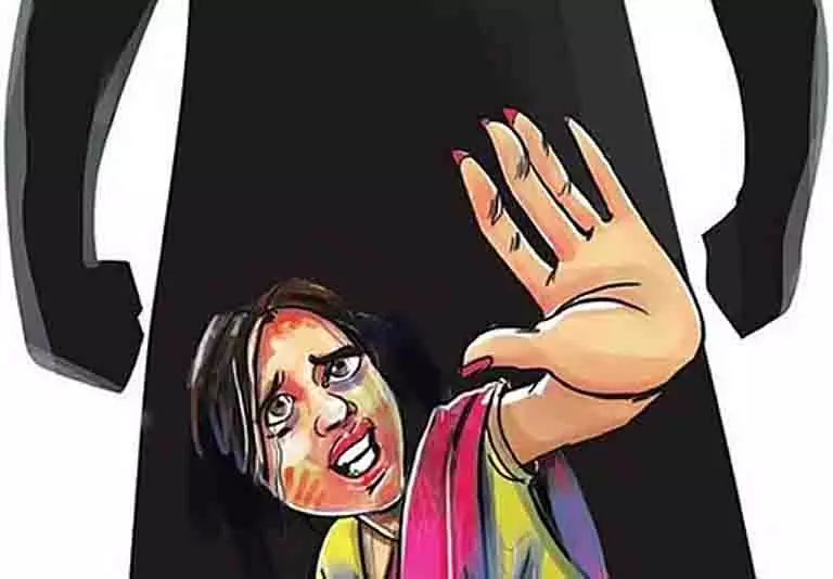 Telangana: दहेज के लिए पत्नी पर ब्लेड से हमला Telangana: दहेज के लिए पत्नी पर ब्लेड से हमला