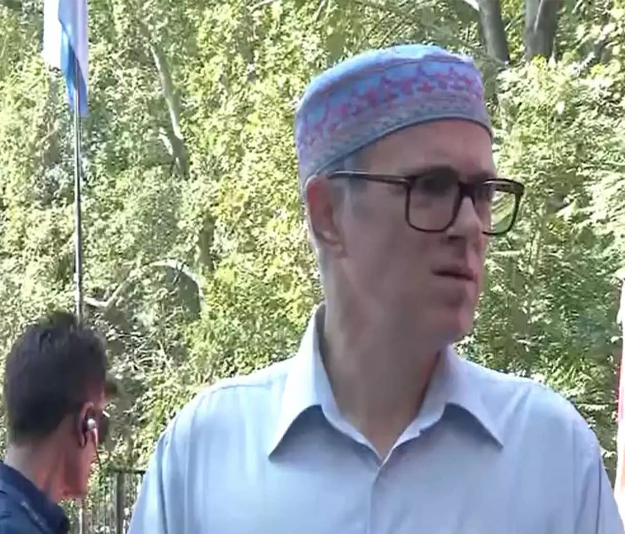 वक्फ अधिनियम पर सुप्रीम कोर्ट के आदेश पर Omar Abdullah का बयान वक्फ अधिनियम पर सुप्रीम कोर्ट के आदेश पर Omar Abdullah का बयान