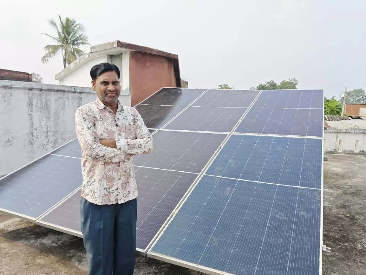 पीएम सूर्यघर मुफ्त बिजली योजना: सोलर पैनल स्थापना को लेकर लोगों में उत्साह पीएम सूर्यघर मुफ्त बिजली योजना: सोलर पैनल स्थापना को लेकर लोगों में उत्साह