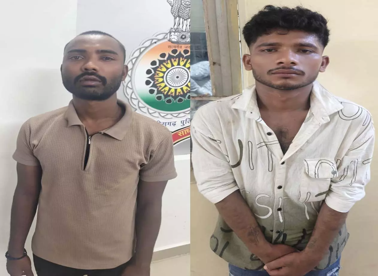 पुलिस की बड़ी कार्रवाई: मोबाइल लूट/स्नैचिंग में हिस्ट्रीशीटर सहित दो आरोपी गिरफ्तार पुलिस की बड़ी कार्रवाई: मोबाइल लूट/स्नैचिंग में हिस्ट्रीशीटर सहित दो आरोपी गिरफ्तार