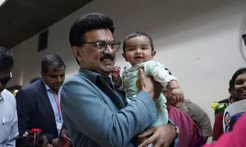 2,000 रुपये प्रति माह प्रदान करने के लिए अंबू करंगल योजना: CM आज करेंगे इसका शुभारंभ 2,000 रुपये प्रति माह प्रदान करने के लिए अंबू करंगल योजना: CM आज करेंगे इसका शुभारंभ