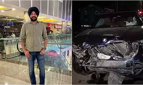 दिल्ली में BMW ने मोटरसाइकिल को टक्कर मारी, वित्त मंत्रालय के वरिष्ठ अधिकारी की मौत, तीन घायल दिल्ली में BMW ने मोटरसाइकिल को टक्कर मारी, वित्त मंत्रालय के वरिष्ठ अधिकारी की मौत, तीन घायल