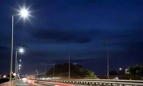 पीडब्ल्यूडी की दिल्ली भर में 90,000 स्मार्ट स्ट्रीट लाइटें लगाने की योजना