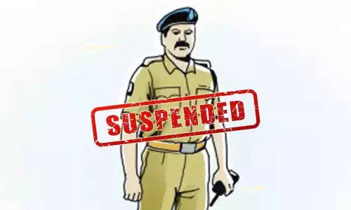Bareilly: राजपुर कलां में कार्रवाई, अधिकारी और हेड कांस्टेबल निलंबित