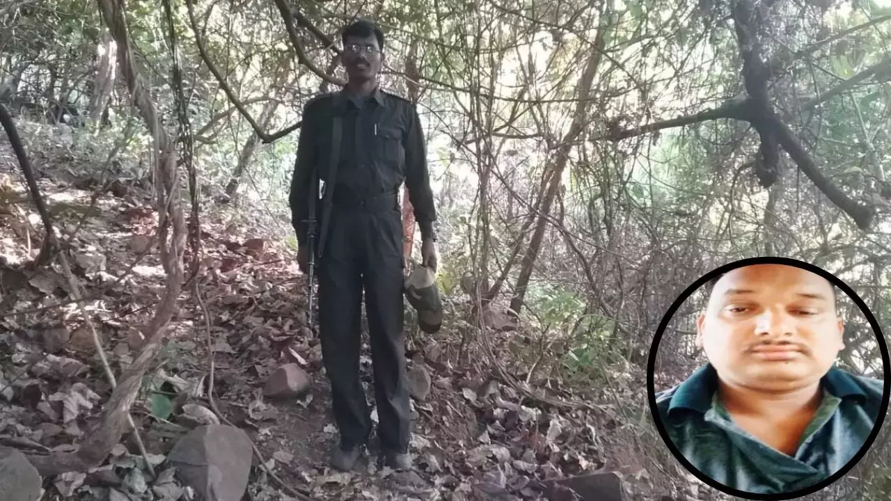 Hazaribagh: पुलिस मुठभेड़ में इनामी नक्सली सहदेव सोरेन मारा गया Hazaribagh: पुलिस मुठभेड़ में इनामी नक्सली सहदेव सोरेन मारा गया