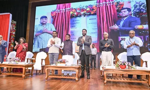 Odisha : मुख्यमंत्री ने 25,000 करोड़ से अधिक की 27 औद्योगिक परियोजनाओं की आधारशिला रखी