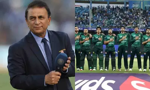Asia Cup: भारत से हार के बाद गावस्कर का तंज, पाक टीम पर बरसे Asia Cup: भारत से हार के बाद गावस्कर का तंज, पाक टीम पर बरसे