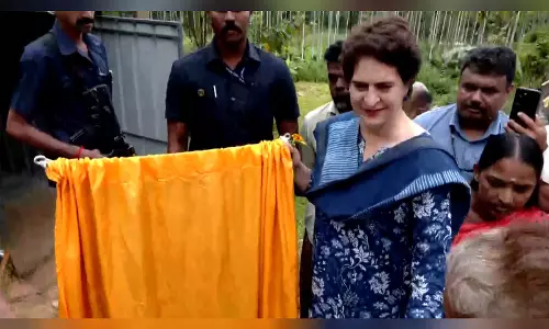 प्रियंका गांधी ने वायनाड में पेयजल परियोजना का किया उद्घाटन