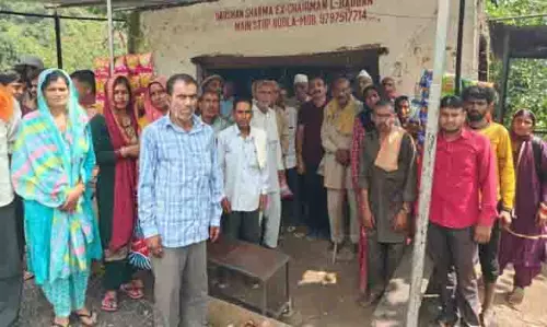 Manohar ने बाढ़ पीड़ितों के लिए तत्काल राहत की मांग की Manohar ने बाढ़ पीड़ितों के लिए तत्काल राहत की मांग की
