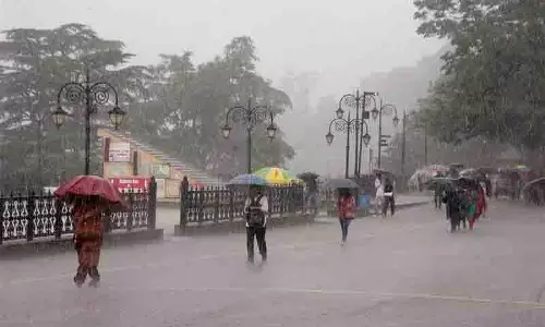 Himachal में 600 से अधिक सड़कें अभी भी अवरुद्ध, 5 जिलों के लिए नारंगी चेतावनी जारी Himachal में 600 से अधिक सड़कें अभी भी अवरुद्ध, 5 जिलों के लिए नारंगी चेतावनी जारी