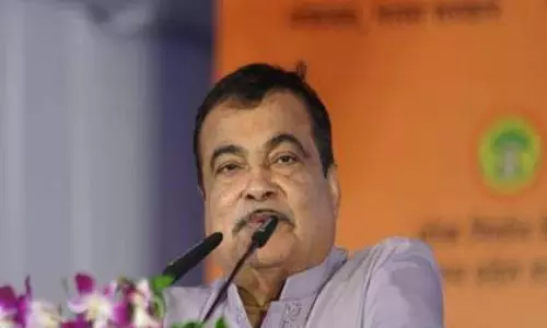 Nitin Gadkari ने कहा, जन भागीदारी सतत विकास की कुंजी है Nitin Gadkari ने कहा, जन भागीदारी सतत विकास की कुंजी है