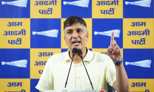भारत-पाकिस्तान क्रिकेट मैच पर ‘आप’ का हमला